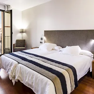 3* Hotel Monjas Del Carmen