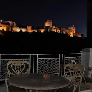  Alojamento de Turismo Selvagem Comares