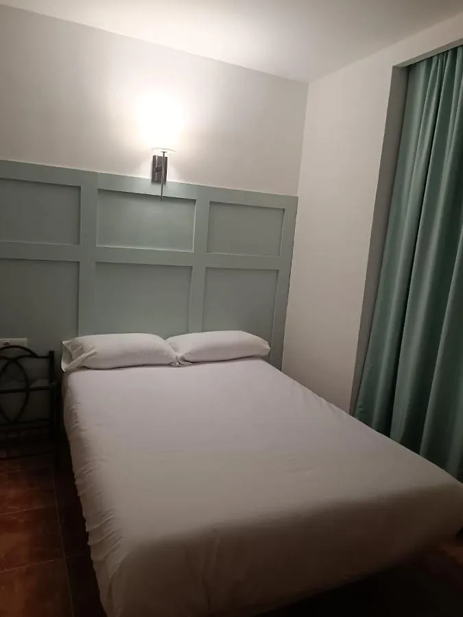 Guest house Rooms Los Montes Granada Spain